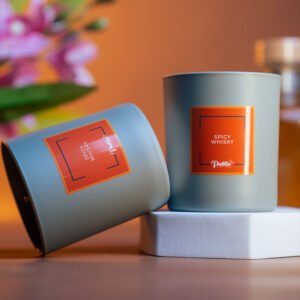Spicy Whisky Scented Candles 220g